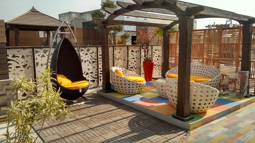 Vara este momentul perfect pentru a-ți transforma veranda într-un sanctuar al relaxării în aer liber. Iată câteva idei de amenajare.